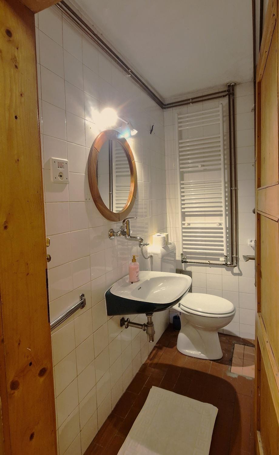 Toilet, Bathroom