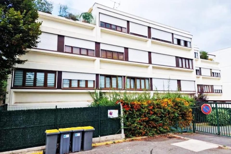 L'Alex Solj-Studio spacieux en résidence avec parking privée - Easy check-in - Arrivée autonome Apartment in Île-de-France