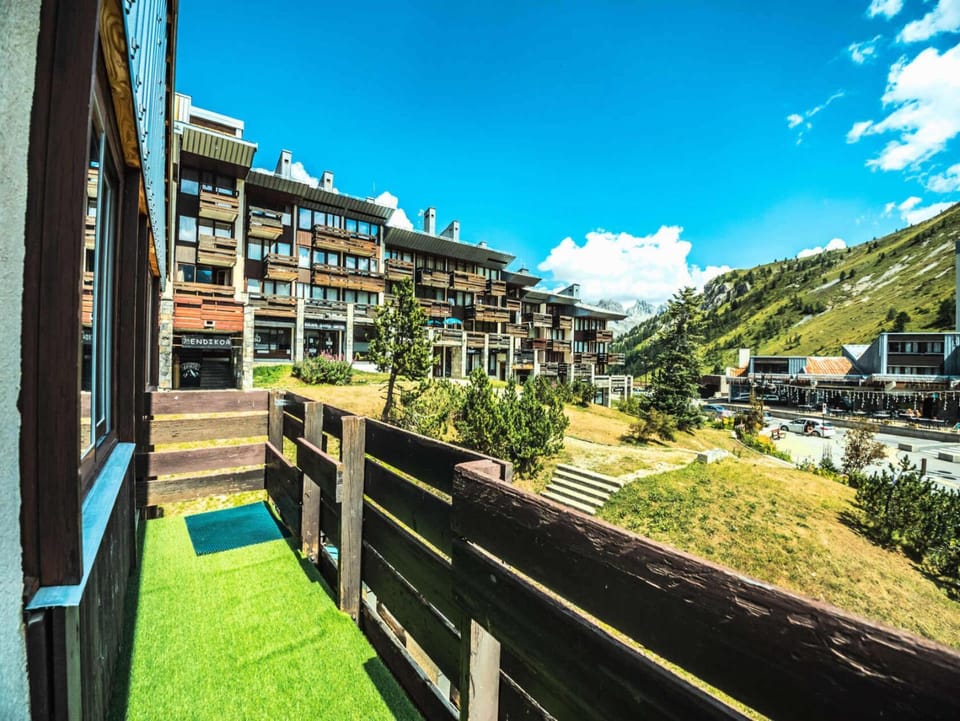 Résidence Hameau De Toviere - Duplex rénové·Proche pistes et commerces·Balcon MAE-2424 Apartment in Tignes