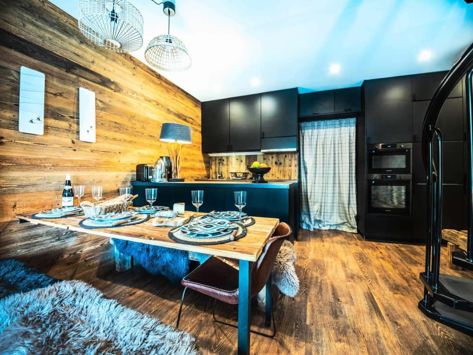Résidence Hameau De Toviere - Duplex rénové·Proche pistes et commerces·Balcon MAE-2424 Apartment in Tignes