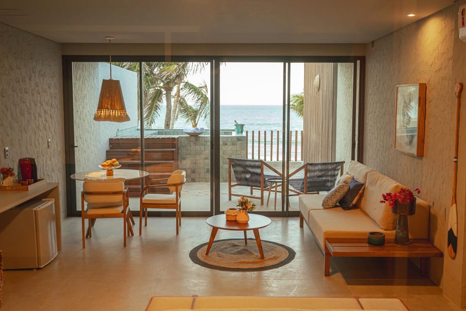 Hot Tub, View (from property/room), Balcony/Terrace