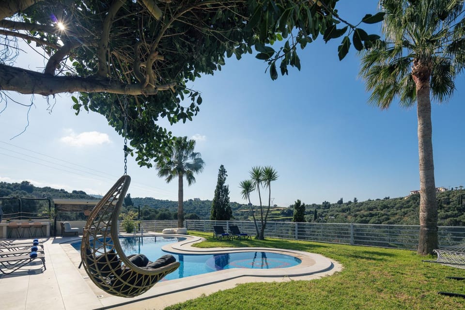 Day, Natural landscape, Garden, Garden view, Pool view, Swimming pool