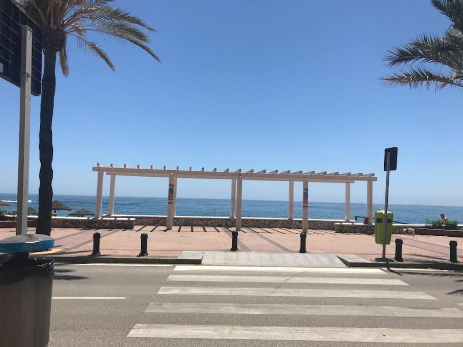 Apartamento primera linea de playa Fuengirola Apartment in Fuengirola