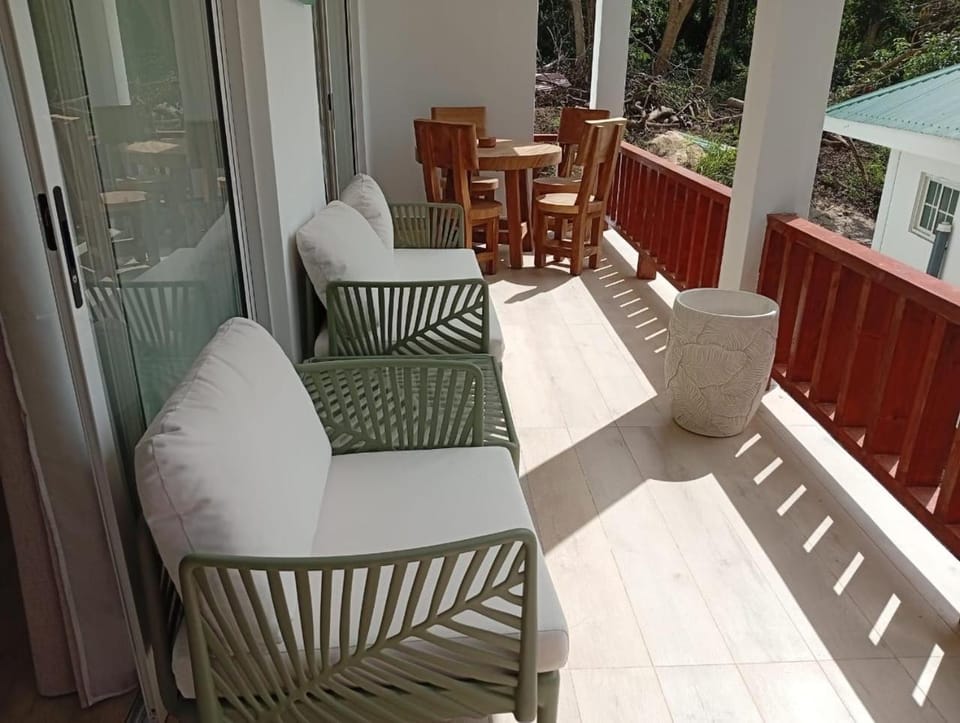 Day, Balcony/Terrace, Seating area