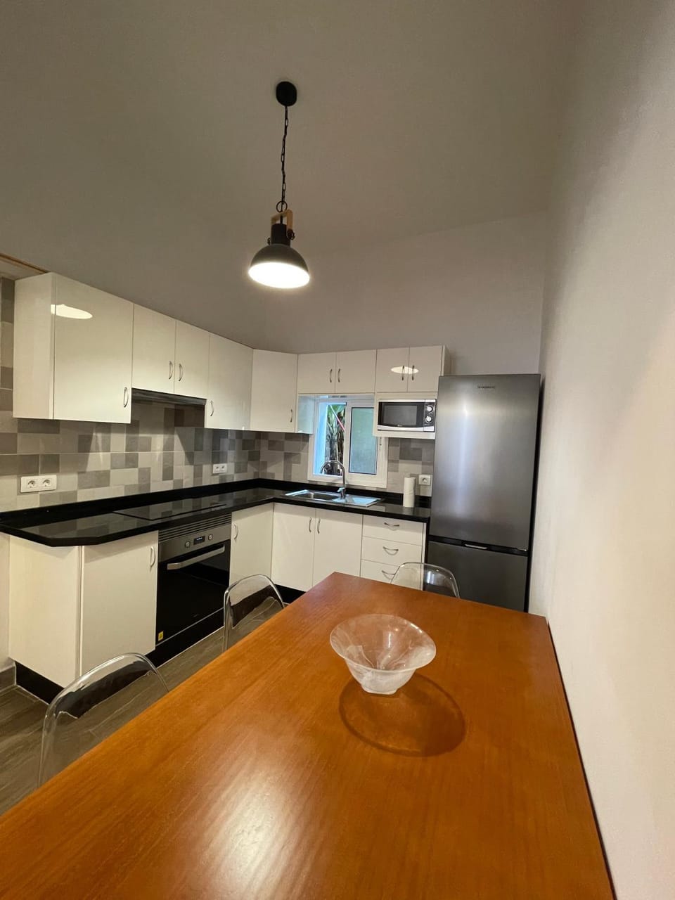 Kitchen or kitchenette, minibar, pet friendly, stove