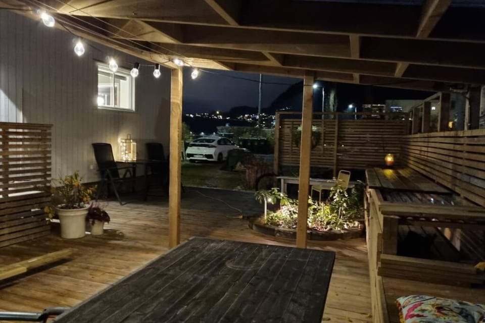 Patio, View (from property/room), Balcony/Terrace, Seating area
