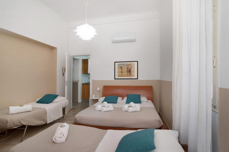 Property building, Living room, Bedroom