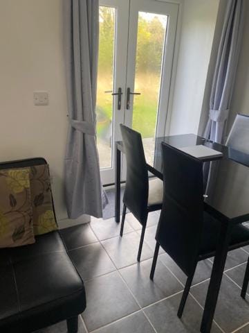 Lodge 4, The Grange, 53 High Street, Wick, Bristol BS30 5QQ House in England