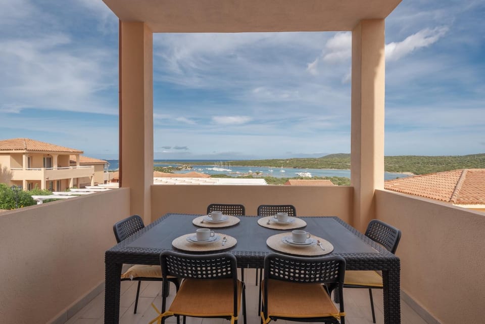 Day, Summer, Balcony/Terrace, Dining area, Sea view