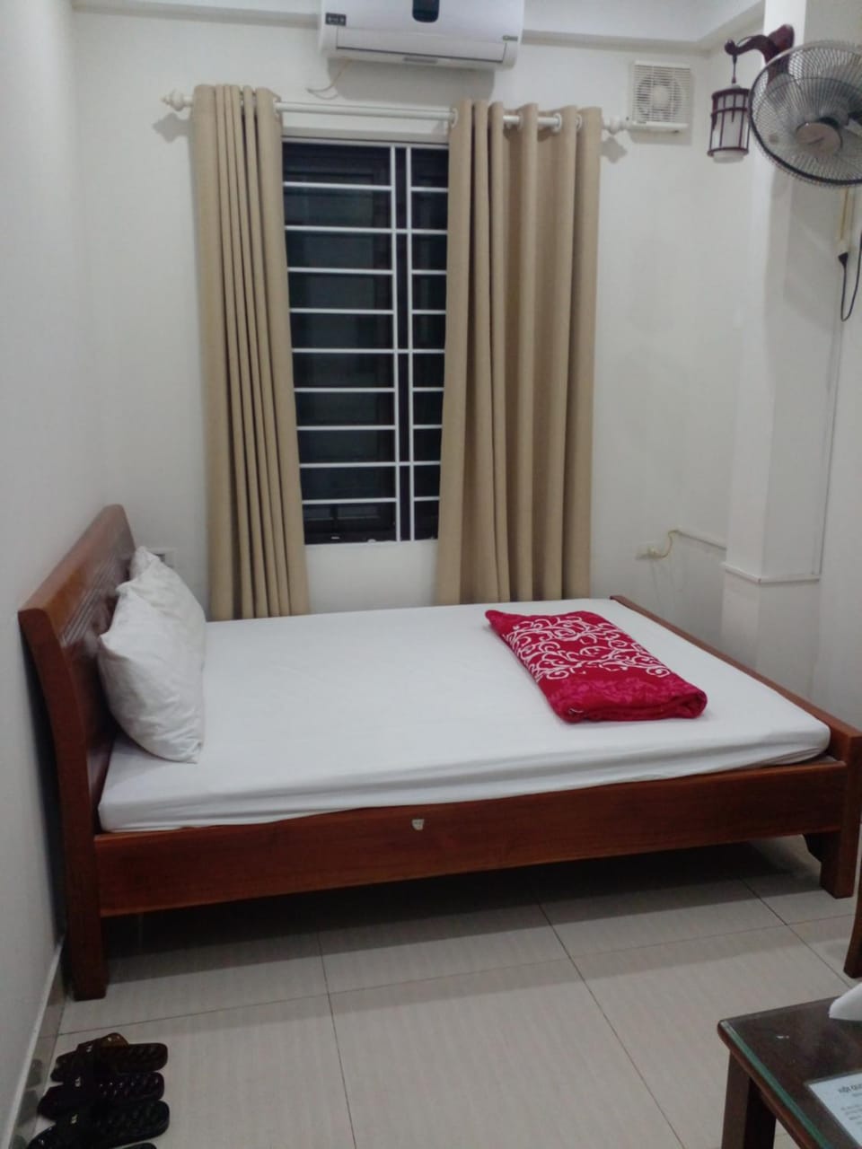 Phòng đơn giường đôi khép kín yên tĩnh Bed and Breakfast in Hanoi