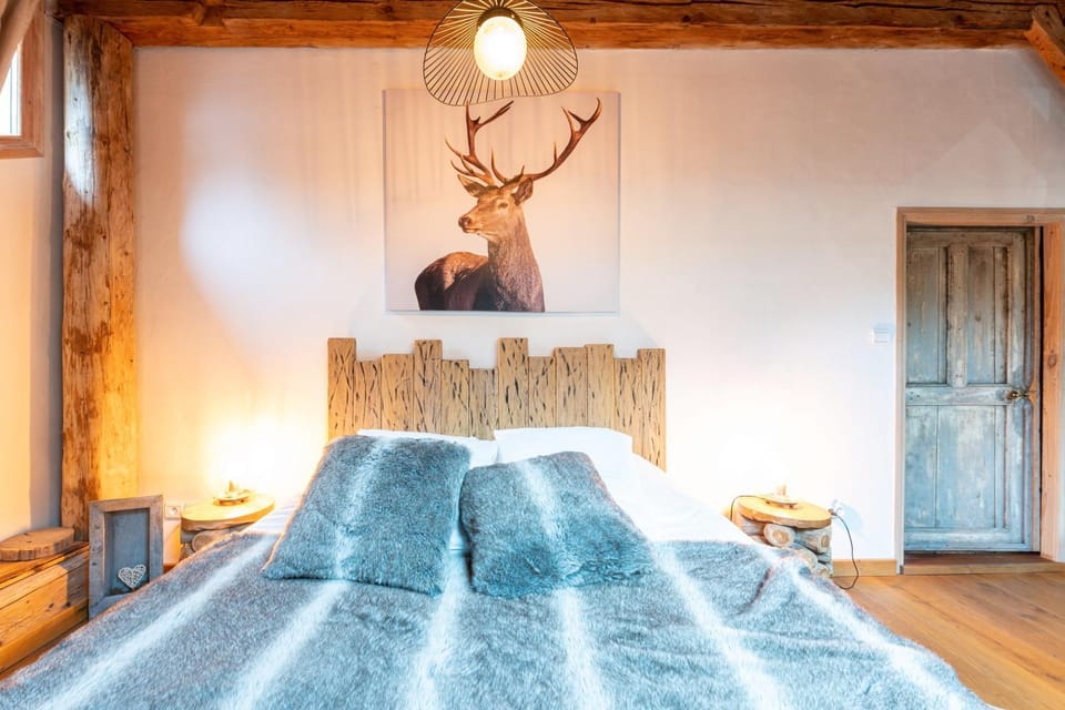 Living room, Bedroom