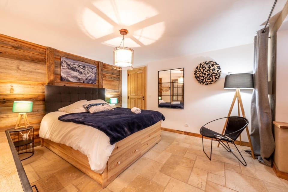 Living room, Bedroom