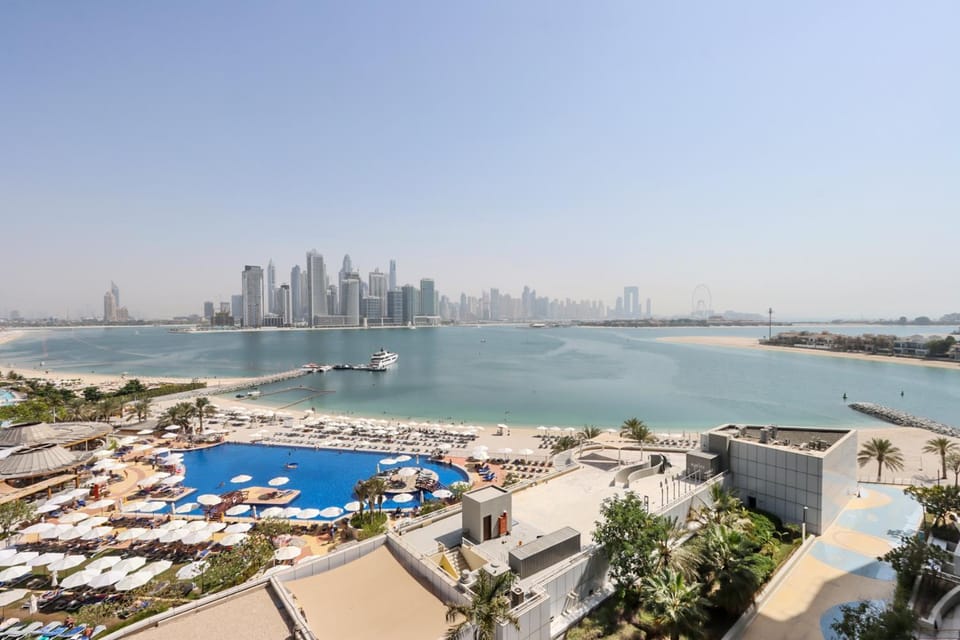 Day, Beach, City view, Sea view