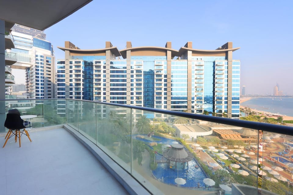 Day, Balcony/Terrace, City view