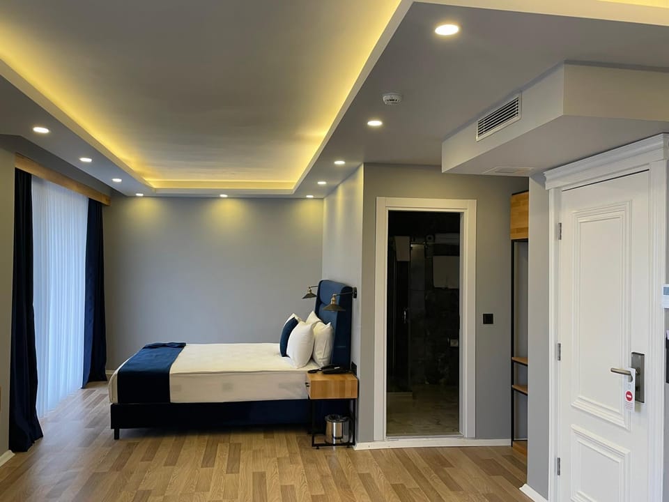 Bed, Bathroom, Decorative detail