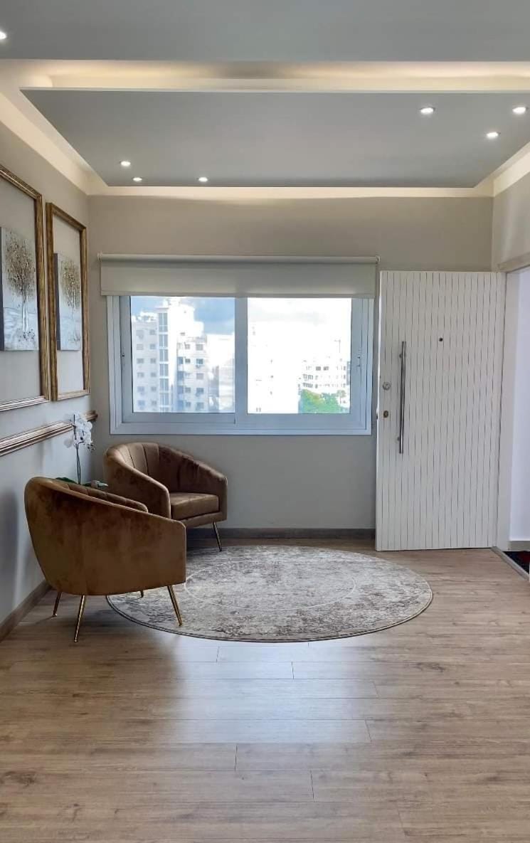 INCREDIBLE VIEW Apartment in Larnaca