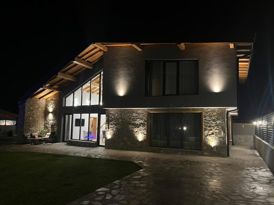 Къщи за гости Авена и Авена 2 Villa in Blagoevgrad Province
