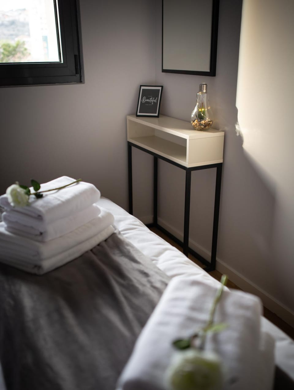 Decorative detail, Bedroom