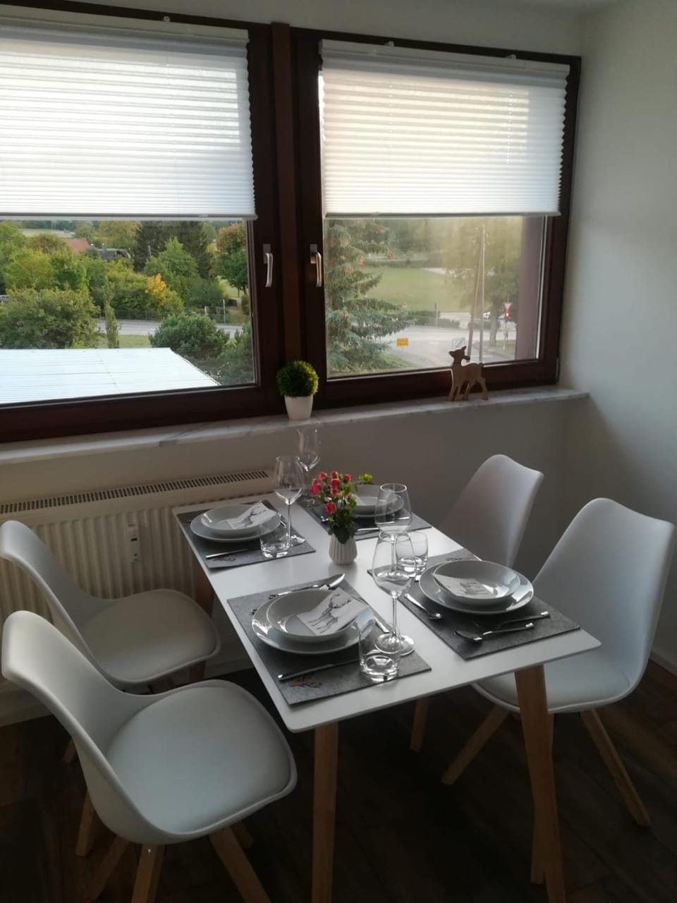 Natural landscape, Dining area