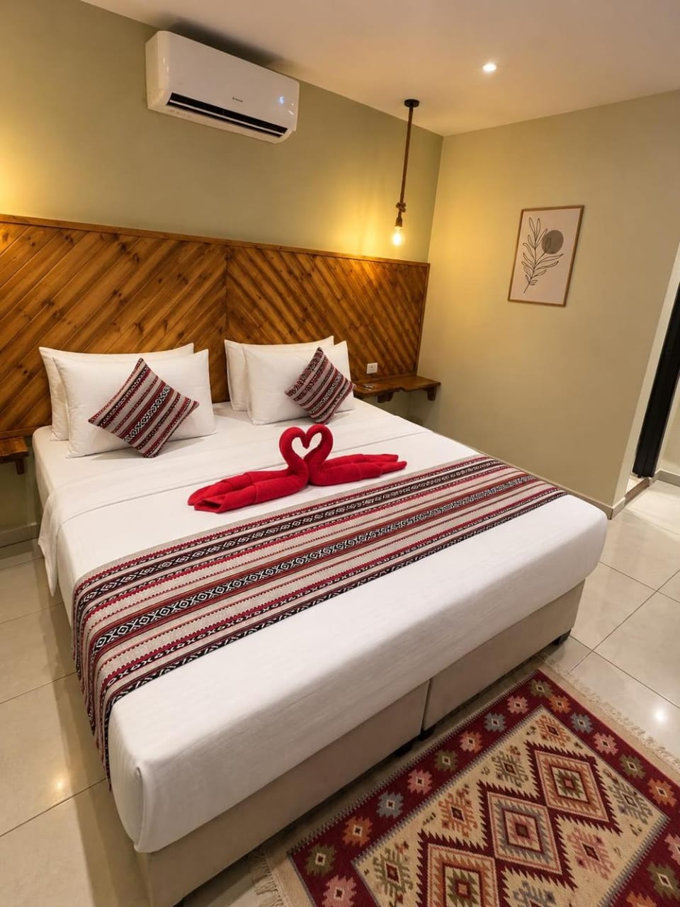 Bed, Photo of the whole room, Bedroom, towels, air conditioner