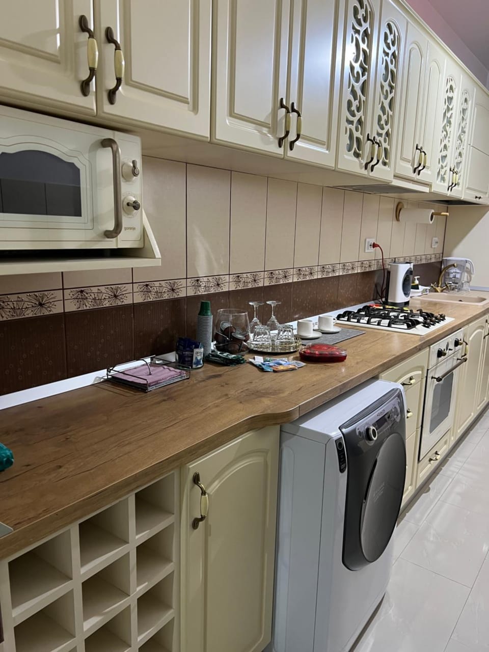 Kitchen or kitchenette, minibar, pet friendly, stove, washing machine