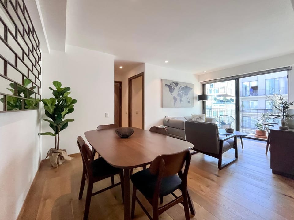 Dining area, Dinner
