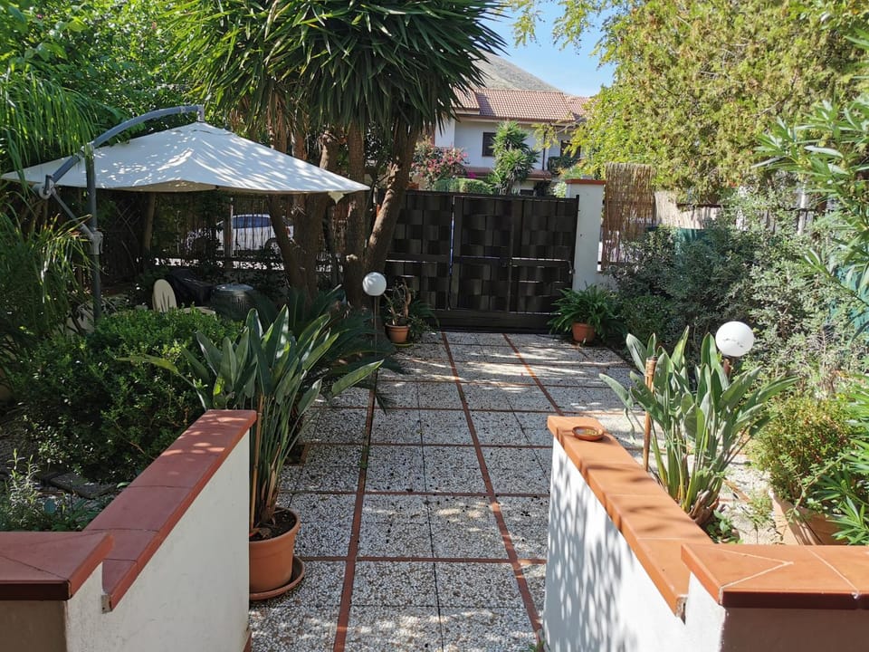Garden, Garden