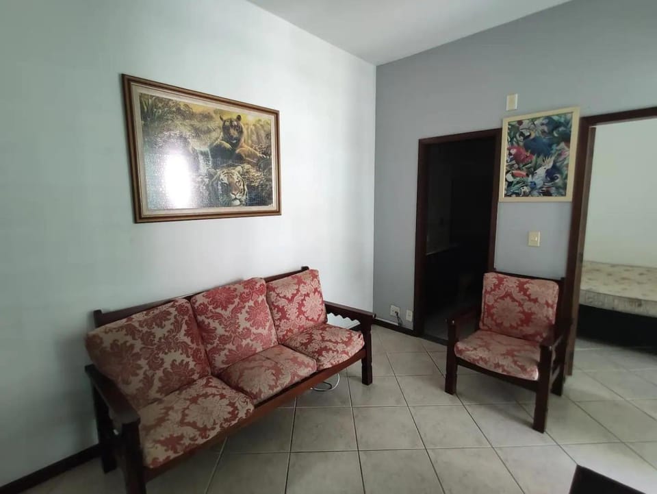 Apto 2 quartos com AR Cond, prédio frente p/ praia Apartment in Cabo Frio