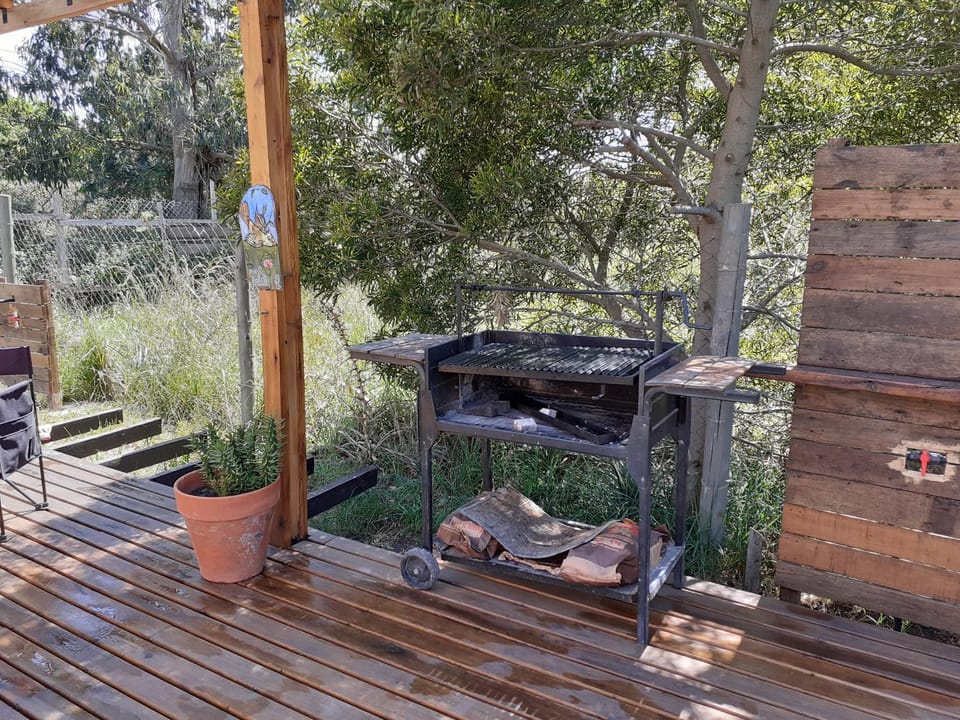 Patio, BBQ facilities, Garden