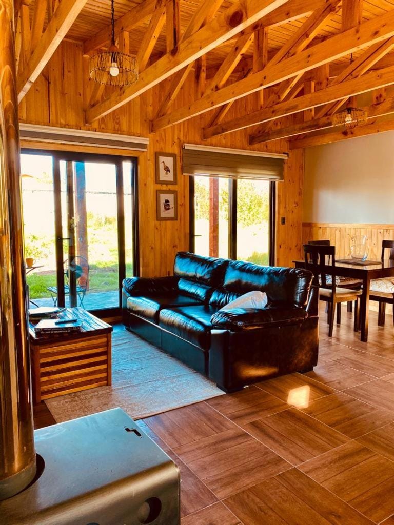 Rio Blanco House in Los Lagos, Chile