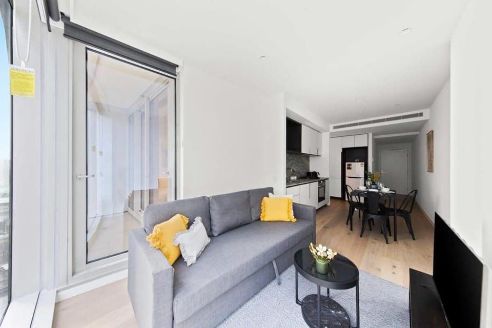 A Lux & Modern Apt Next to Southern Cross Station Apartment in Melbourne