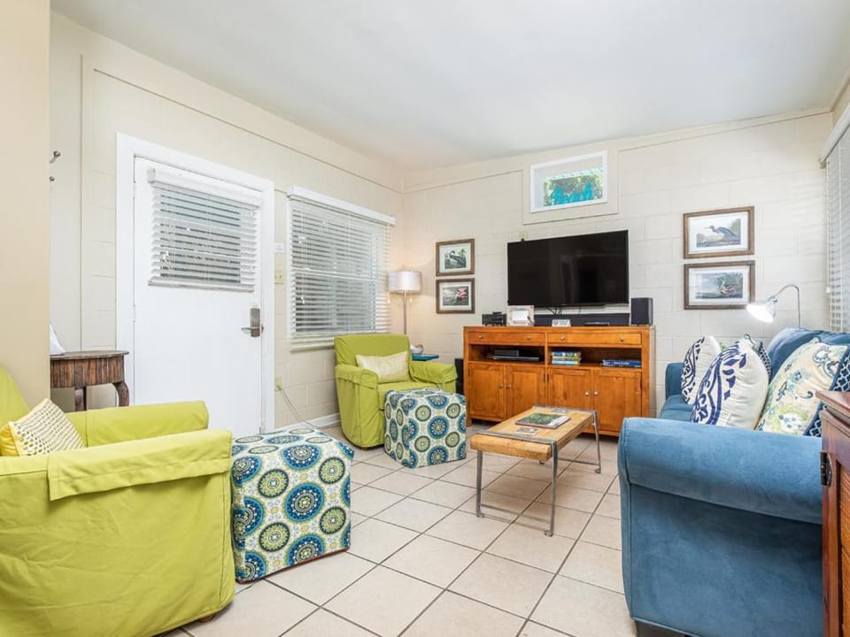 Salty Pause House in Tybee Island