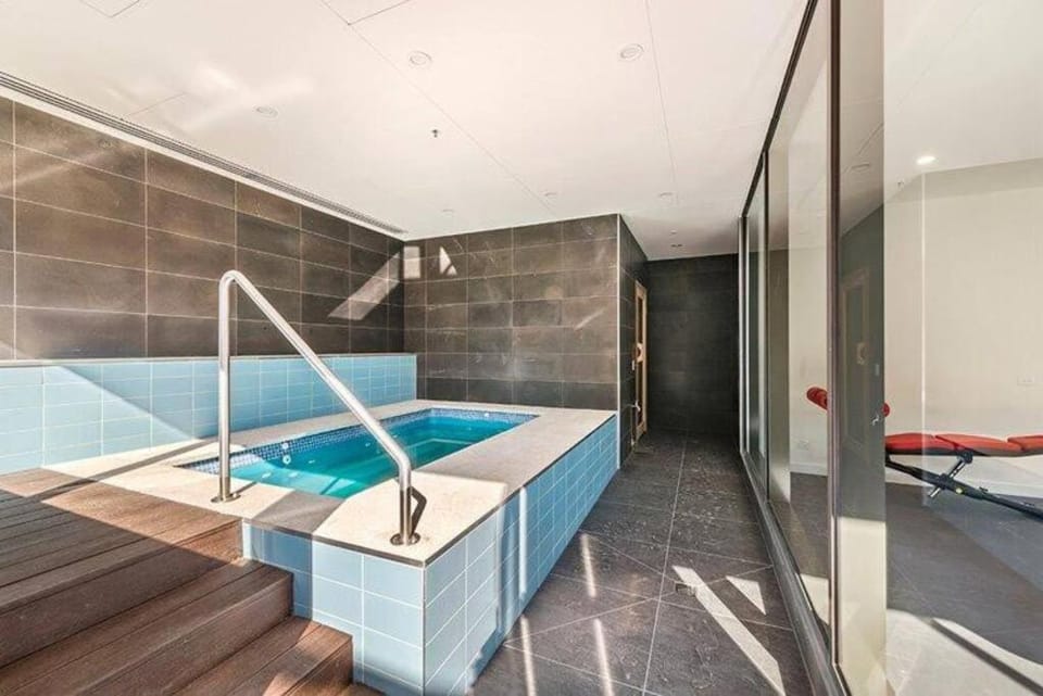 Property building, Sauna, Spa and wellness centre/facilities