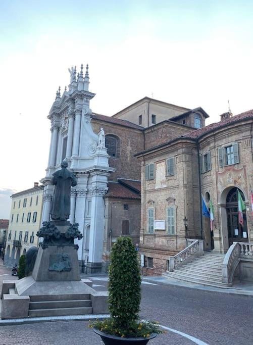 Nearby landmark