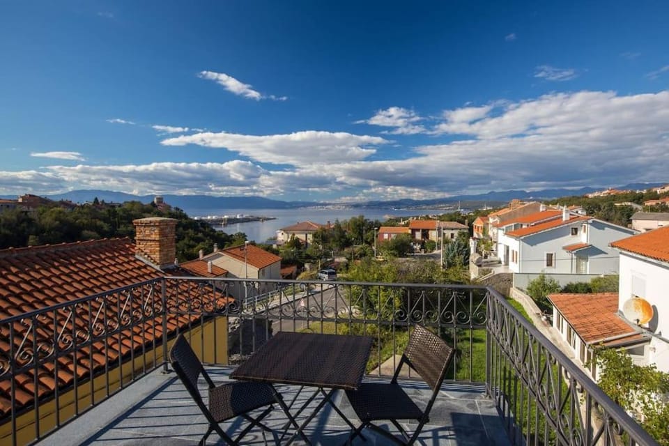 Villa Ajda - Green room Apartment in Primorje-Gorski Kotar County
