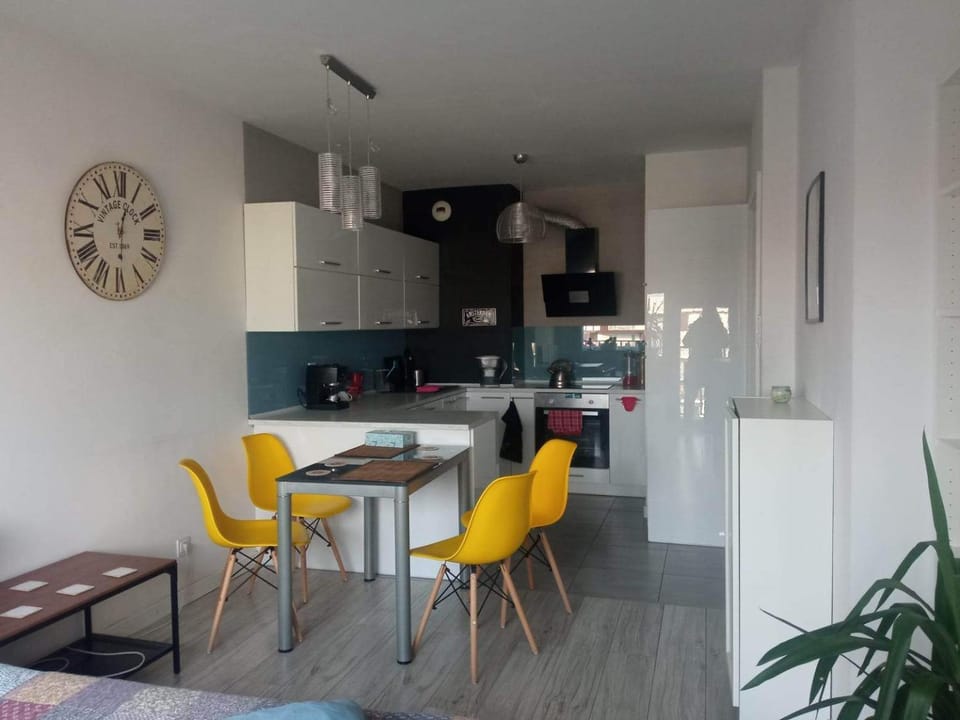 NightHost Kleczkowska 49 m53 Wrocław Apartment in Wroclaw
