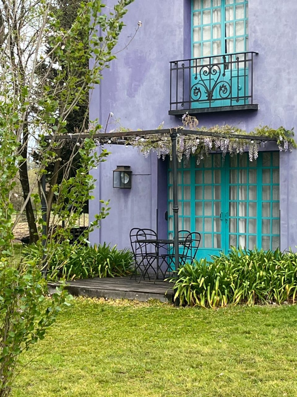 Capilla-Casa de campo House in Buenos Aires Province