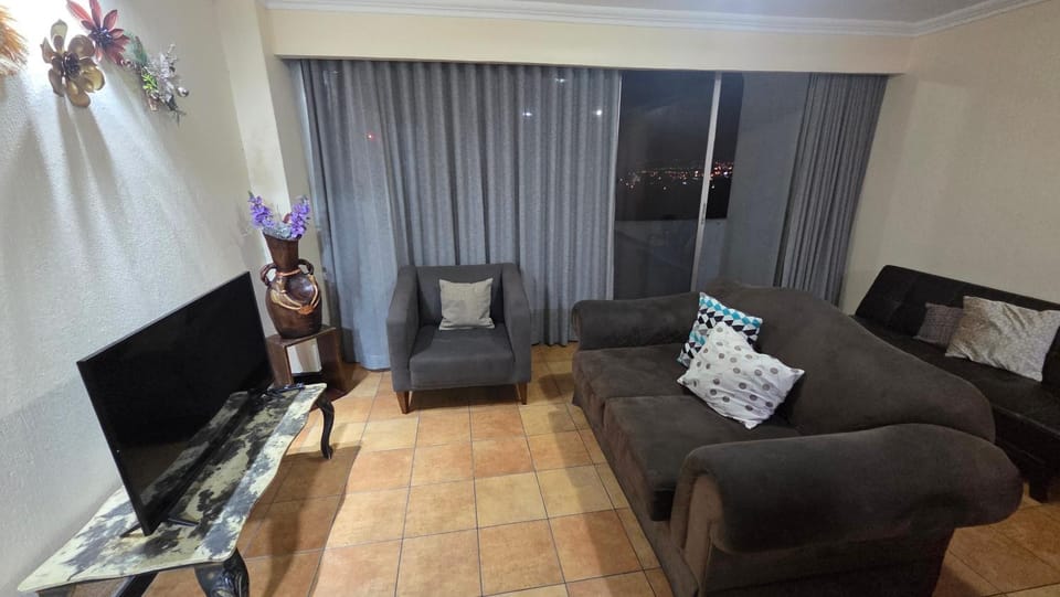 Urban Dreams Zona 9 Apartment in Guatemala City