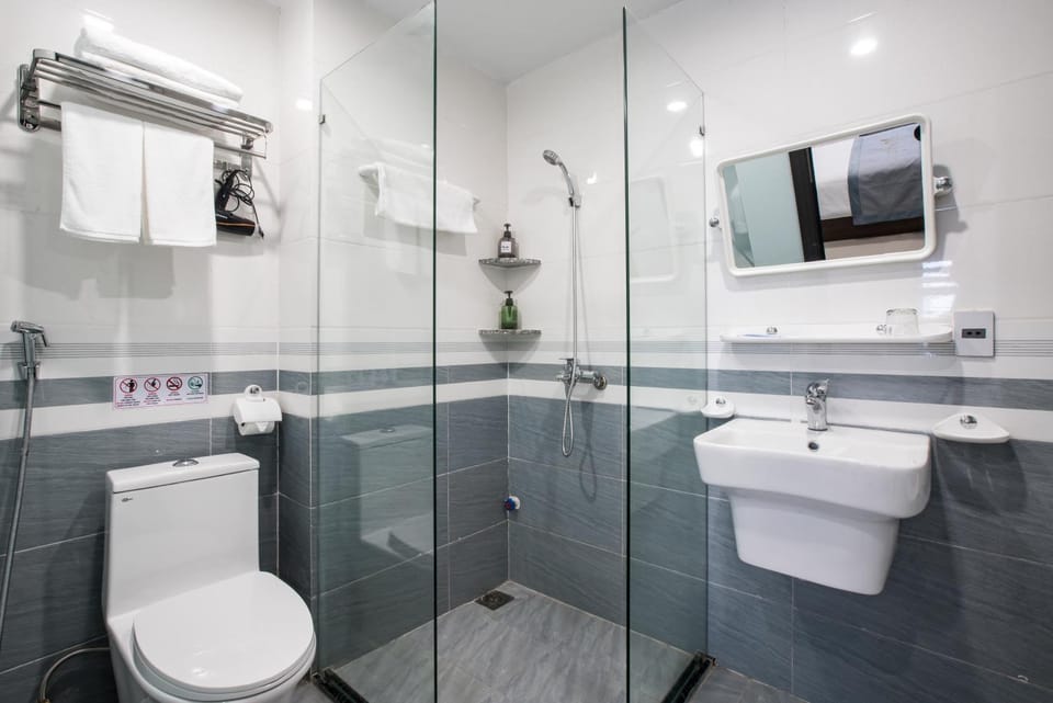 Toilet, Bathroom