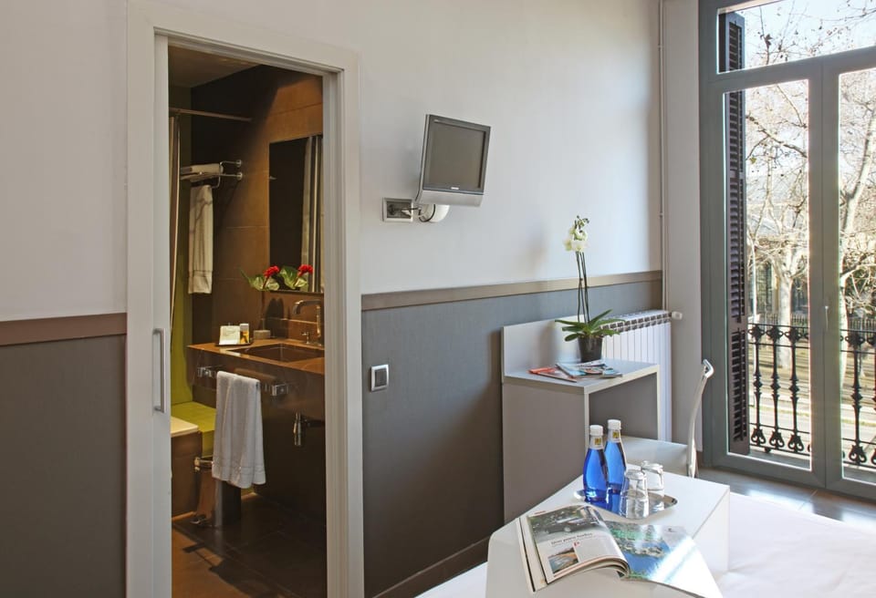 Bathroom, Bedroom