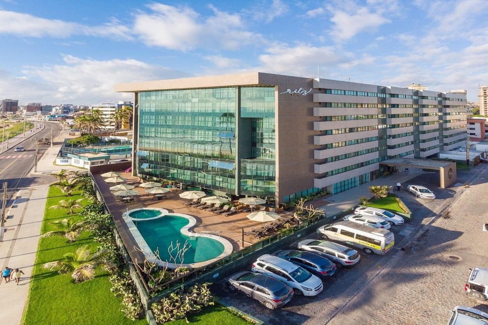 Property building, Bird's eye view, Location