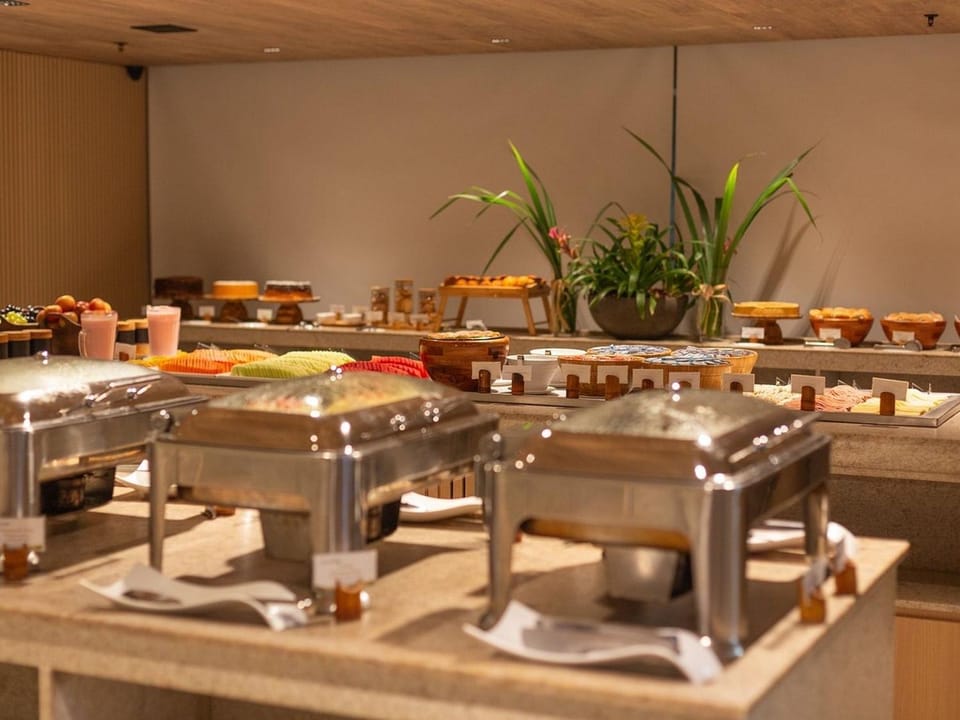Restaurant/places to eat, Food and drinks, Food, Lunch