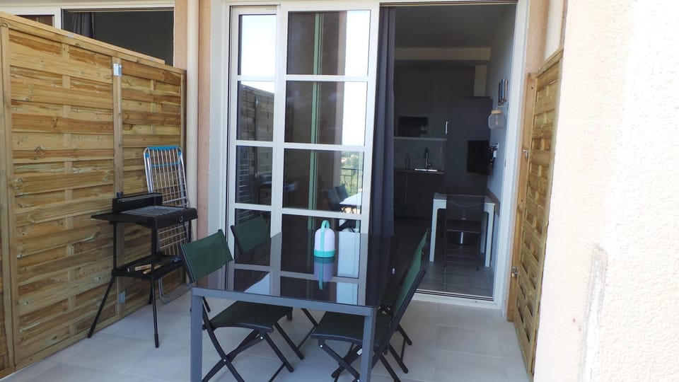 Patio, Balcony/Terrace, Dining area
