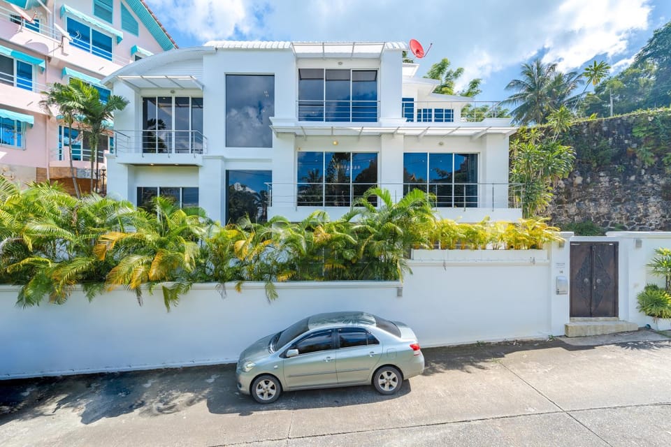 Property building, Street view