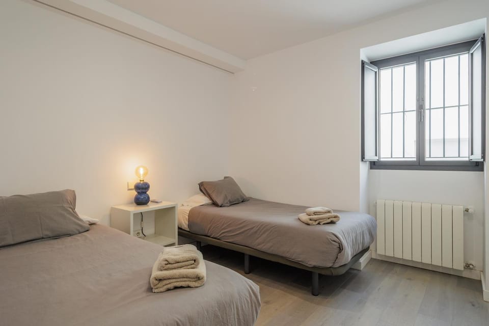 Property building, Living room, Bedroom