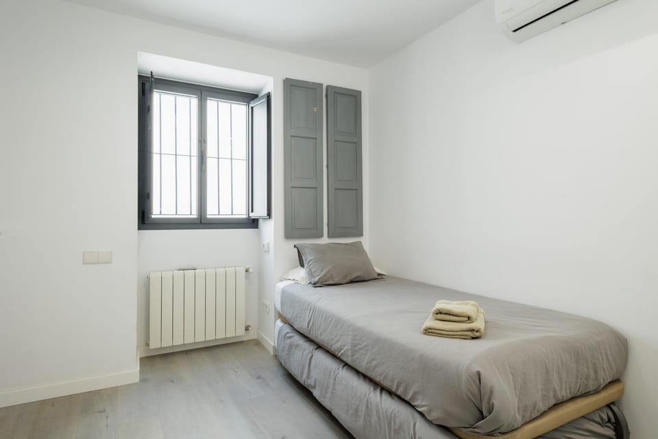 Living room, Bedroom