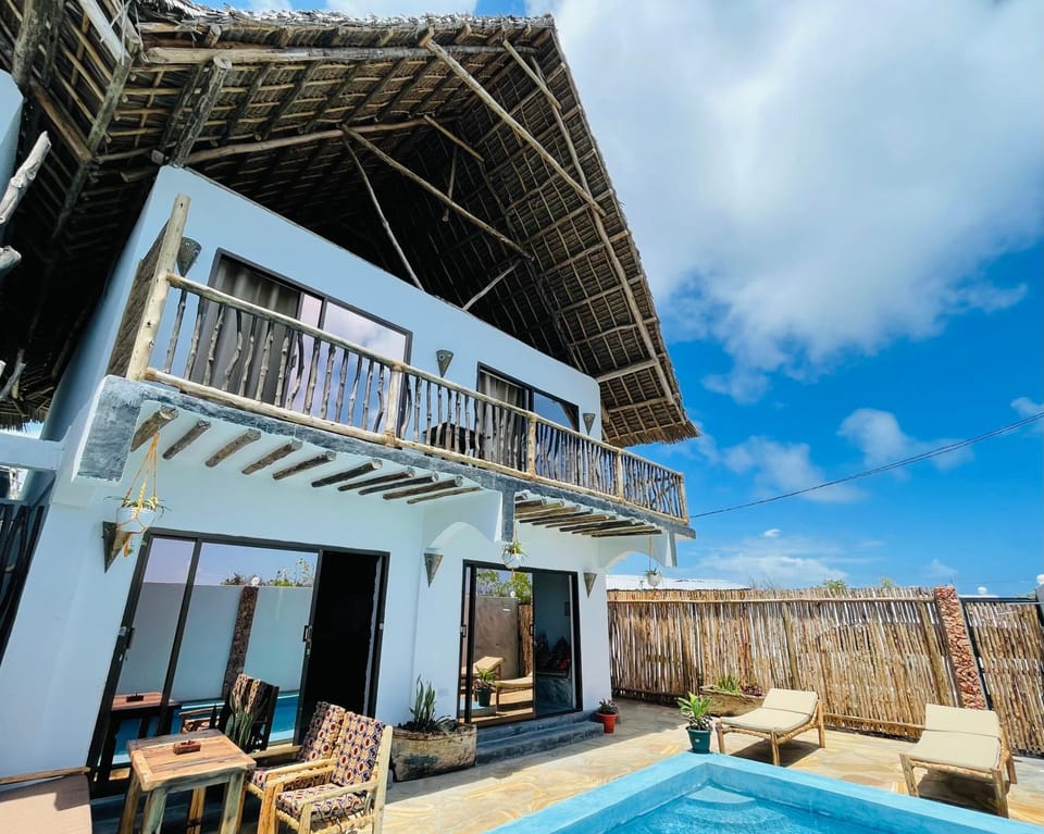 Property building, Patio, Day, Pool view