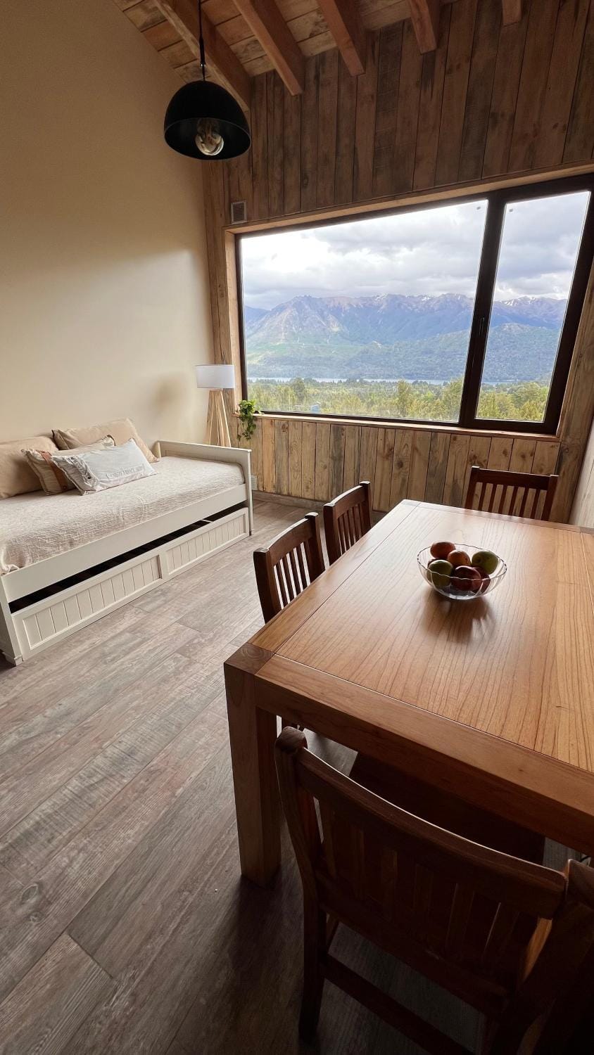 Living room, Mountain view