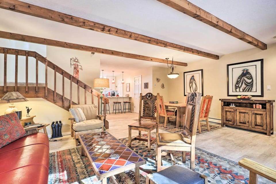 Large Santa Fe Townhouse w/ Private Patio! House in Santa Fe