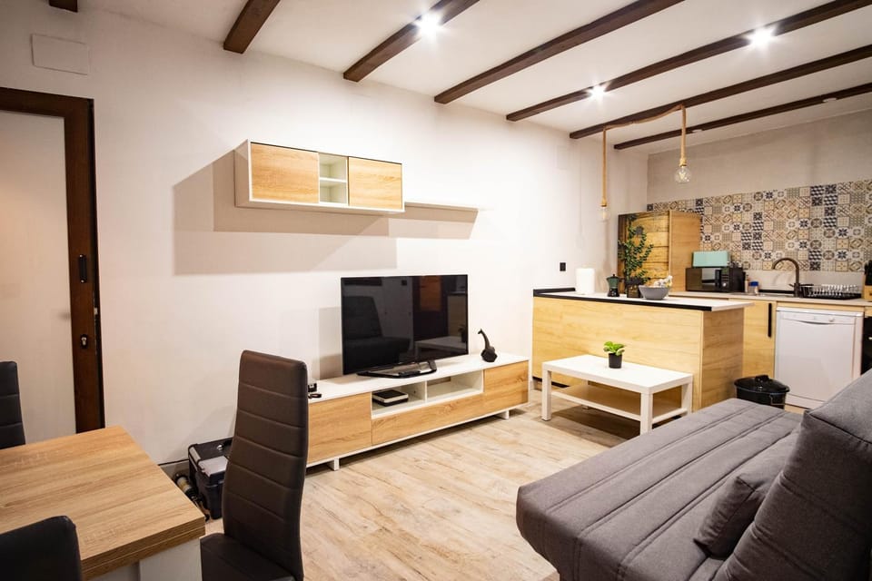 TV and multimedia, Dining area